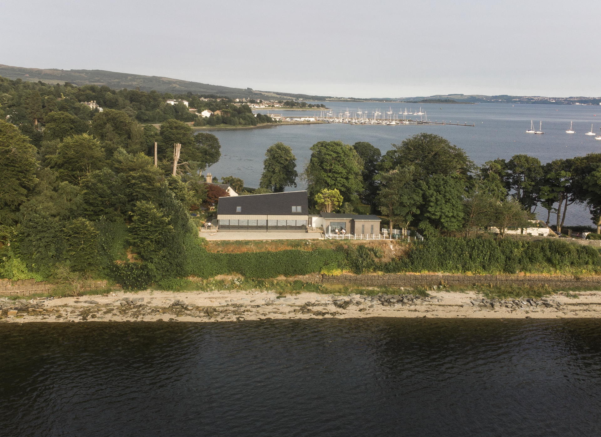 Ferry point luxury Self Catering near Loch Lomond